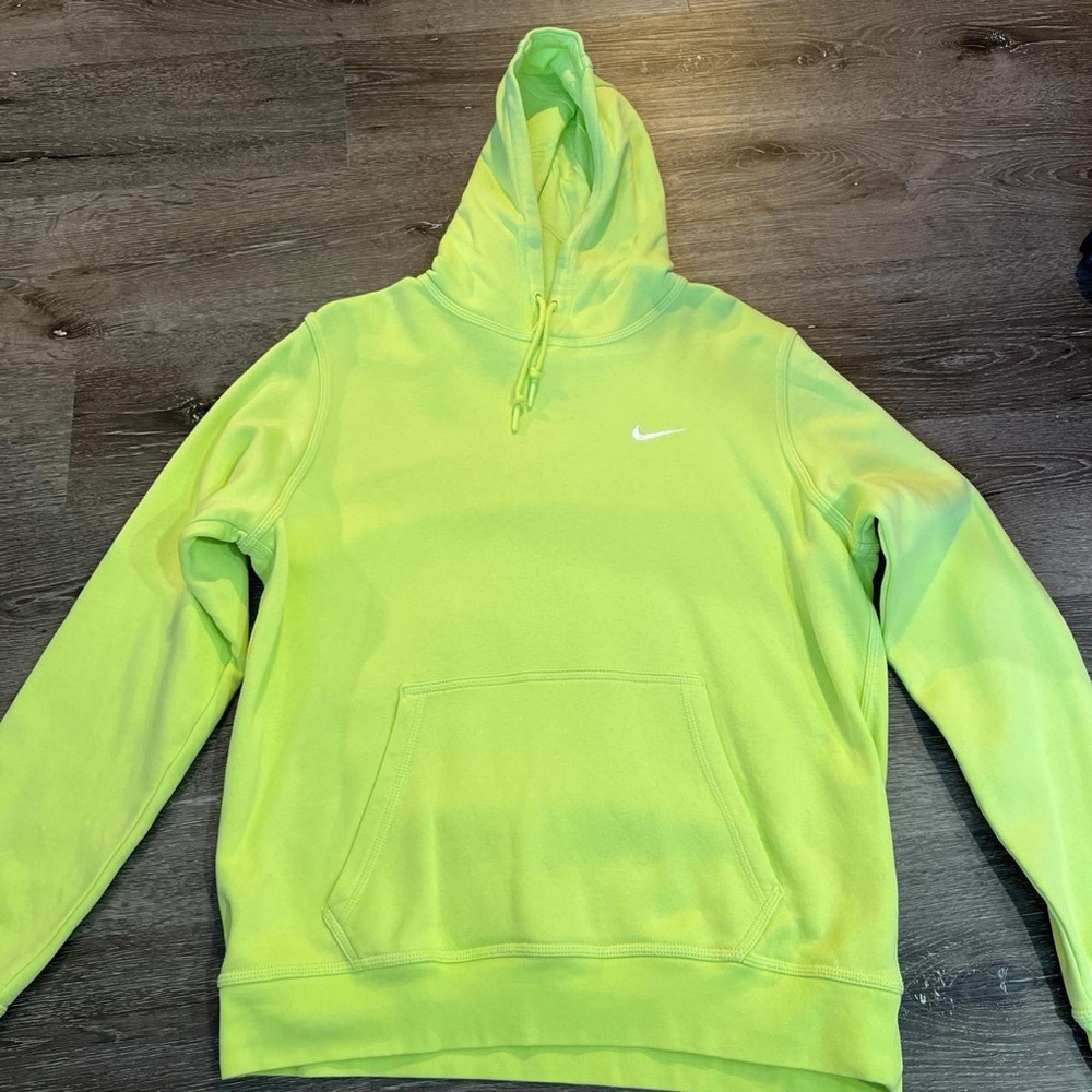 nike hoodie